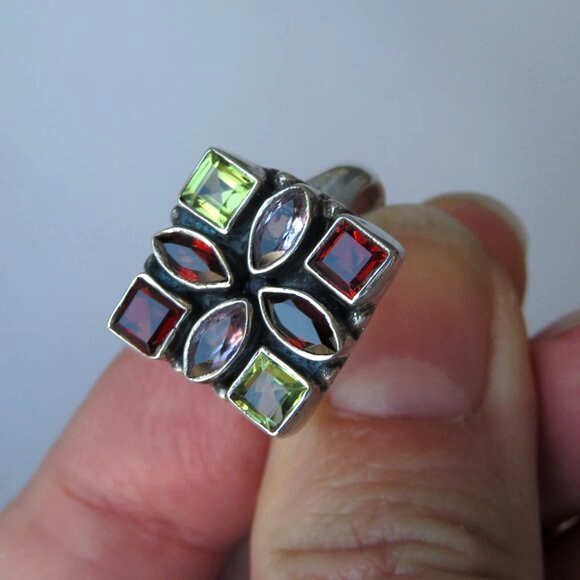 Natural Garnets Amethysts Peridots In Sterling Silver Mosaic Ring. Size 8.25 - Picture 13 of 17
